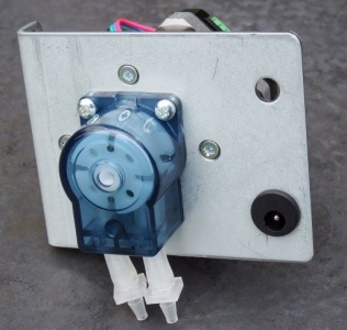 100 Series Stepper Motor Pump with Driver
